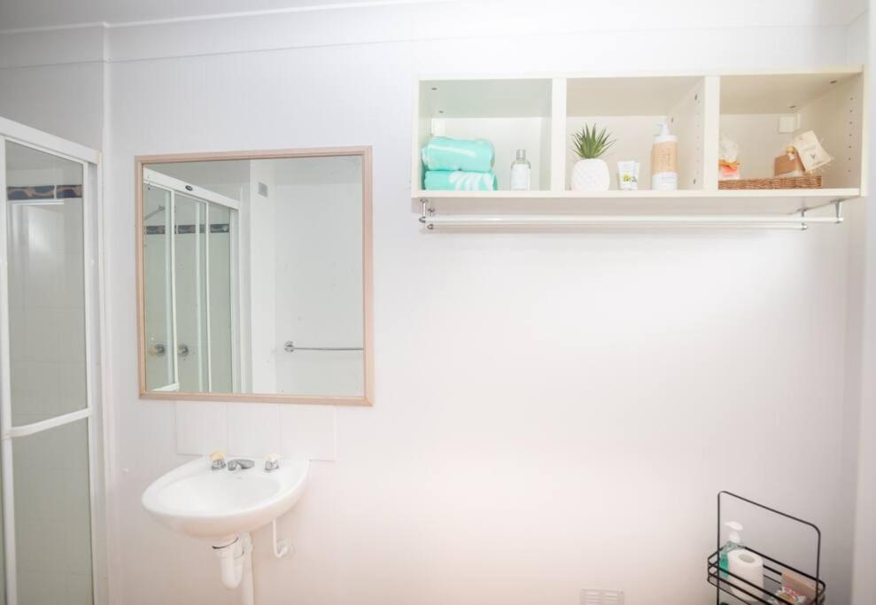 Gorgeous Studio + 100M To Beach + Pool Point Lookout Exterior photo